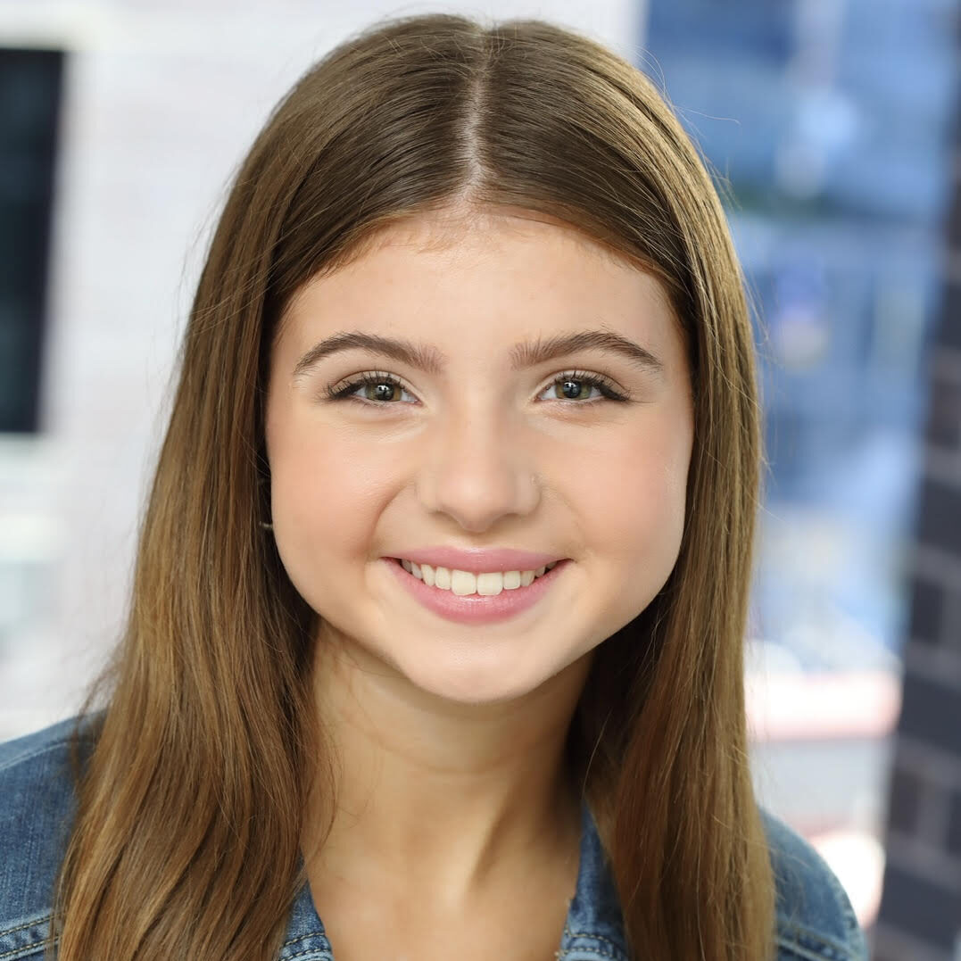 Sydney Salas headshot